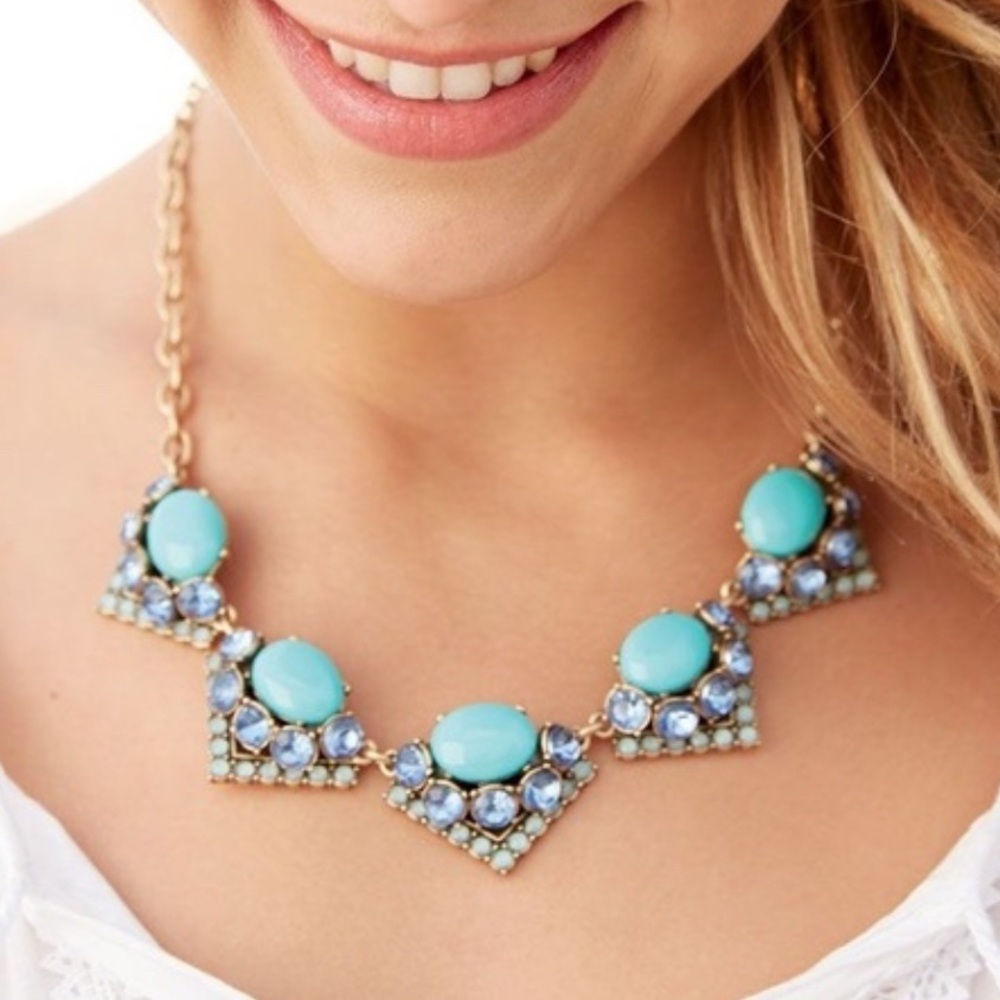 Stella & Dot Rory necklace turquoise-cabochons and blue/lavender rhinestones
